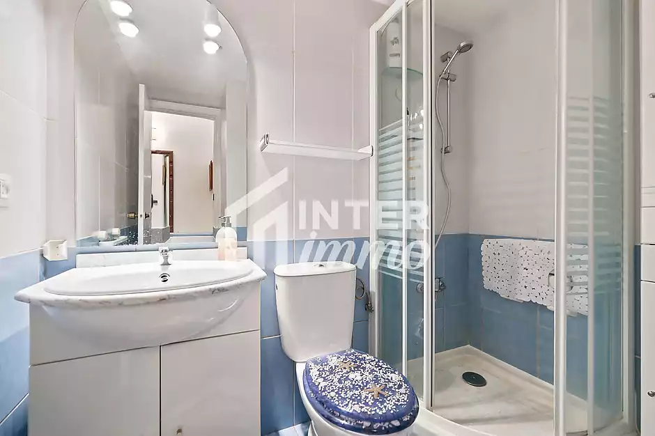 POBLAT TÍPIC Acollidor apartament al bell mig d’Empuriabrava i a només 400 m de la platja - foto 14 de 21