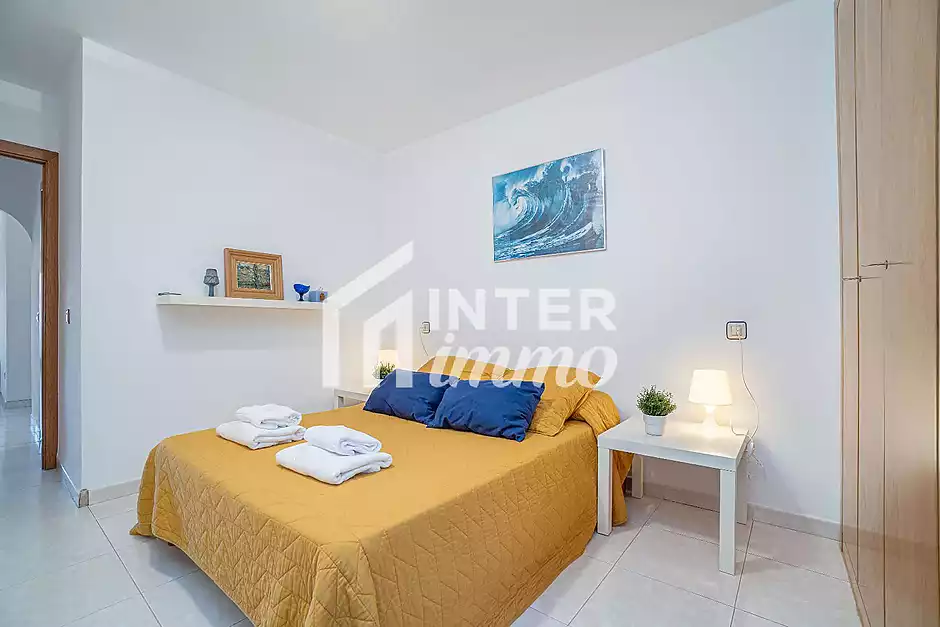 GRAN RESERVA Encantador apartament a nom&eacute;s 50 metres de la platja, amb piscines i jardins comunitari - foto 12 de 35