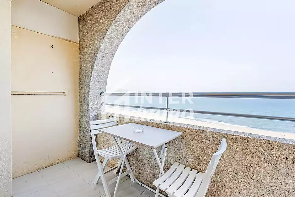 Estudio en planta 17 con terraza y espectaculares vistas al mar &ndash; Empuriabrava, Costa Brava - foto 2 de 16