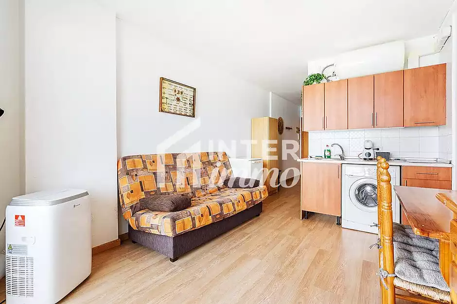 Estudio en planta 17 con terraza y espectaculares vistas al mar &ndash; Empuriabrava, Costa Brava - foto 10 de 16