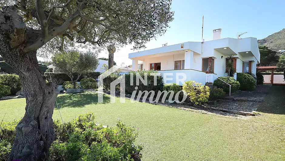 Casa amb vistes al mar a Cap de Vol &ndash; Exclusivitat i encant a El Port de la Selva - foto 1 de 28