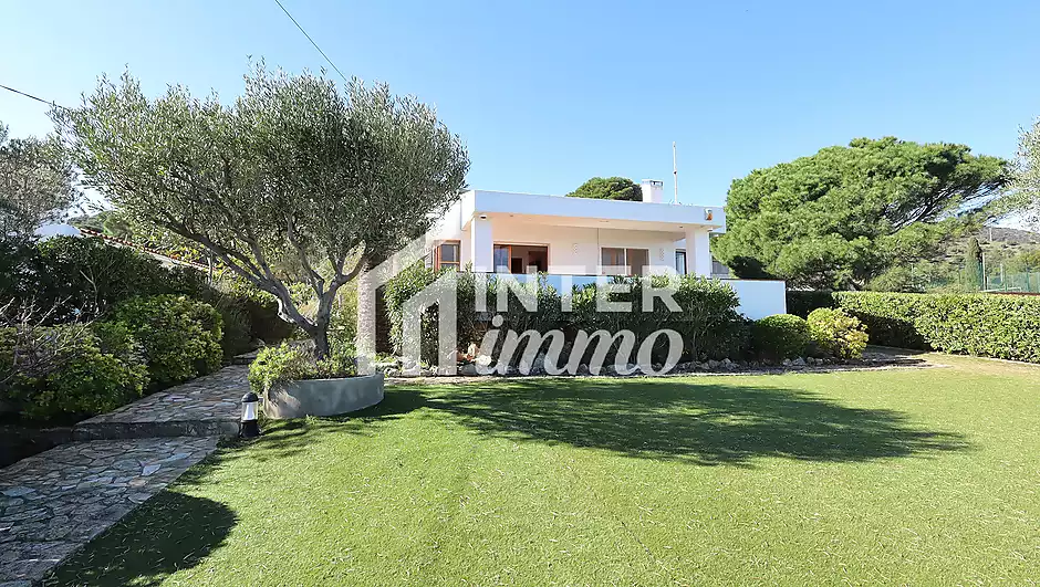 Casa amb vistes al mar a Cap de Vol &ndash; Exclusivitat i encant a El Port de la Selva - foto 2 de 28