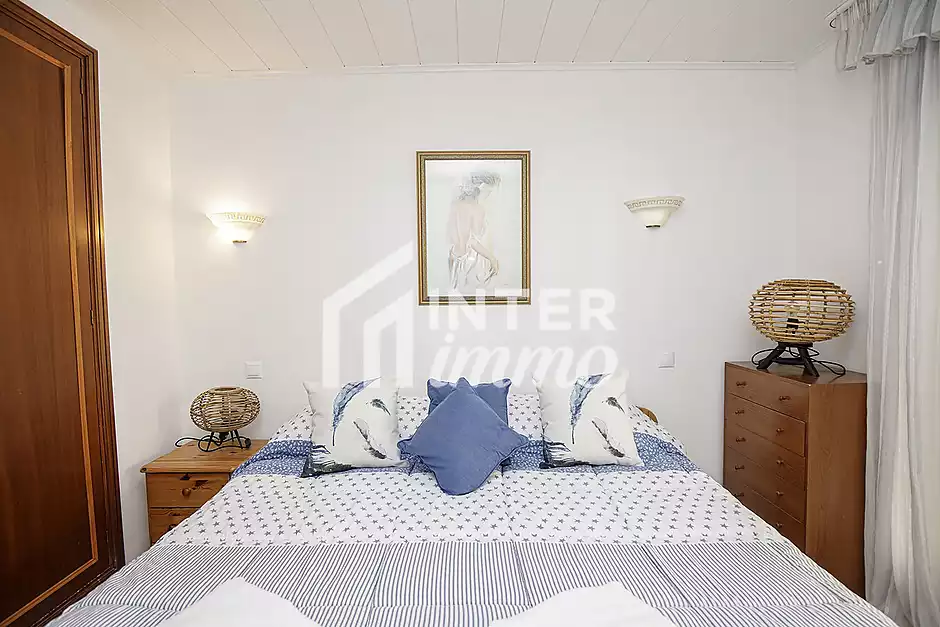 Bel appartement de vacances r&eacute;nov&eacute; &agrave; vendre au milieu d'Empuriabrava avec une superbe vue sur le can - photo 4 sur 34