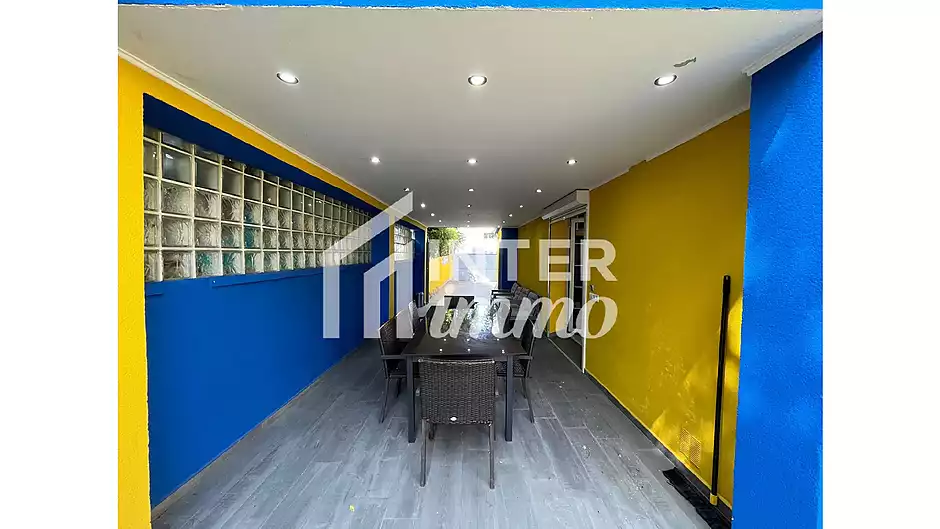 Villa con piscina, zona residencial, 4 dormitorios, 4 ba&ntilde;os - foto 4 de 24