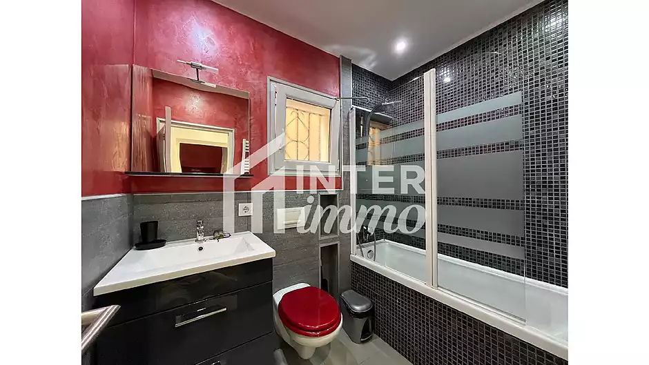 Villa con piscina, zona residencial, 4 dormitorios, 4 ba&ntilde;os - foto 12 de 24
