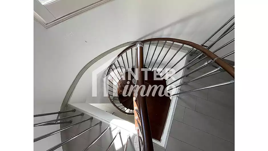 Villa con piscina, zona residencial, 4 dormitorios, 4 ba&ntilde;os - foto 14 de 24