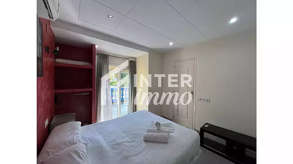 Villa con piscina, zona residencial, 4 dormitorios, 4 ba&ntilde;os - foto 15 de 24