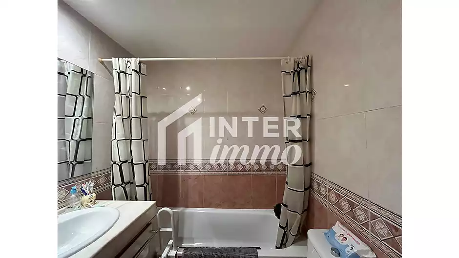 Appartement &agrave; vendre dans l'un des meilleurs quartiers de Cendrassos &agrave; Figueres avec vue sur le parc - photo 15 sur 20