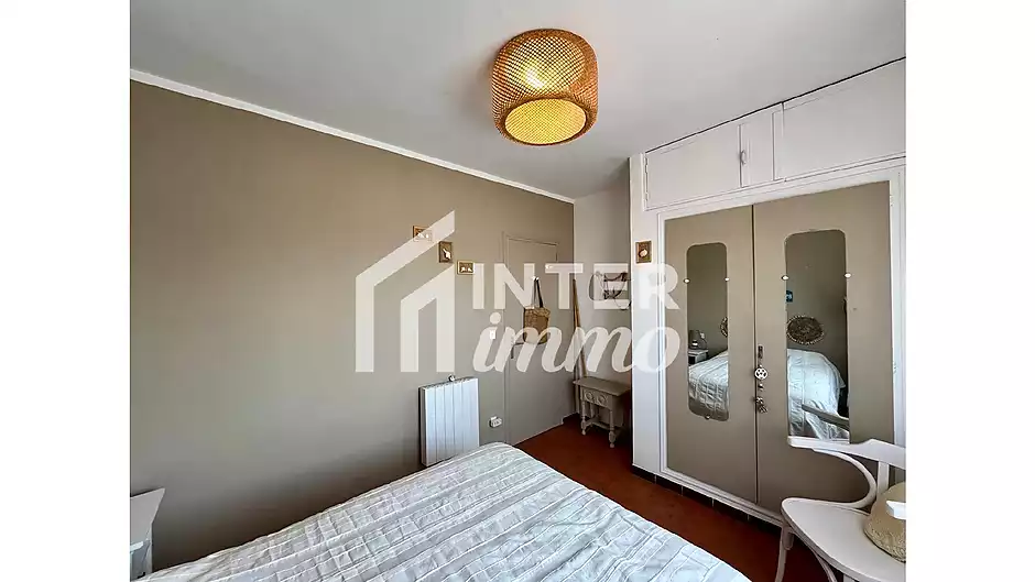 Acollidor apartament de 85 m&sup2; amb un ampli balc&oacute; a 250m de la platja a Empuriabrava. - foto 12 de 18
