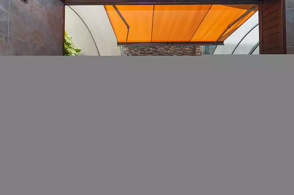 Fantástica casa moderna con piscina, cocina exterior y a pocos pasos de la playa. - foto 7 de 55