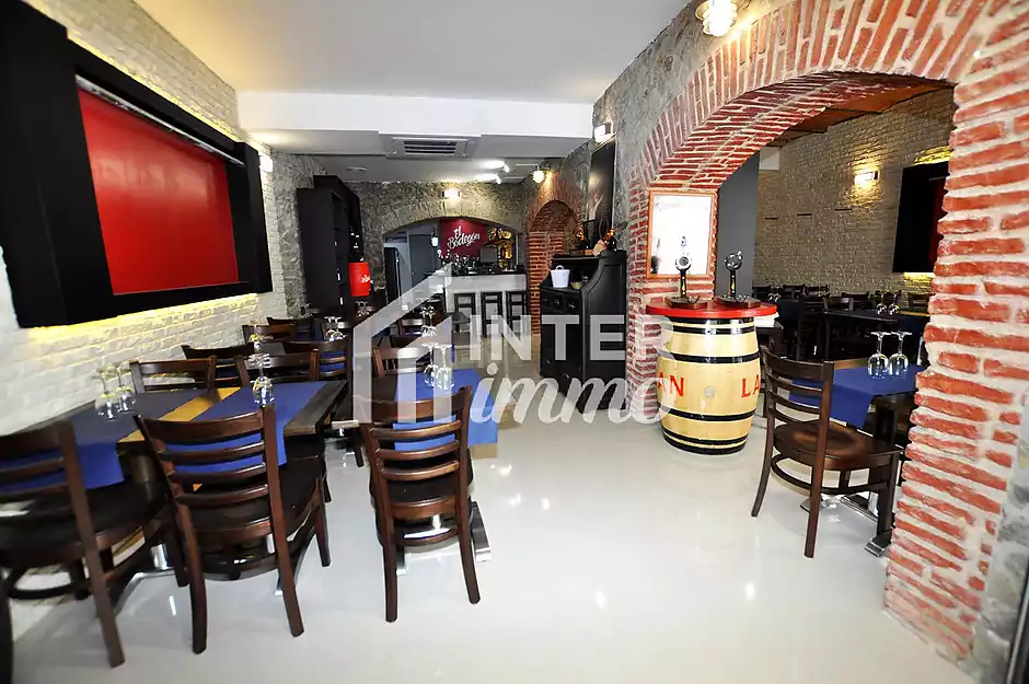 Local Restaurant in Roses center - photo 6 of 28