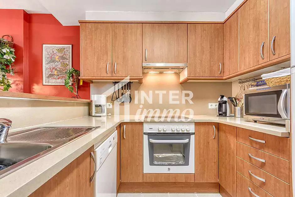 Appartement &agrave; Salatar avec vue partielle sur la mer, grande terrasse et parking priv&eacute;. - photo 7 sur 44