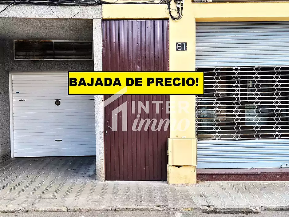 Storage room in Plaza Frederic Rahola. - photo 3 of 18