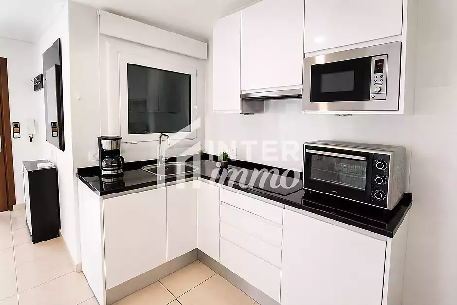 Apartament de 2 dormitoris en primera línia de mar - foto 5 de 10