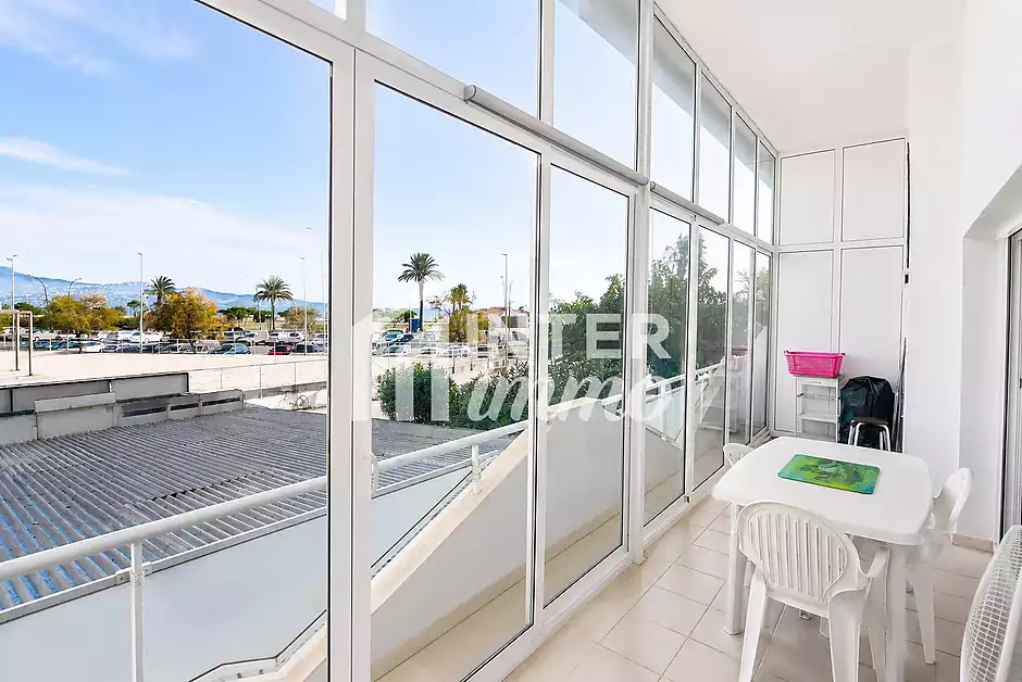 Apartament de 2 dormitoris en primera línia de mar - foto 9 de 10