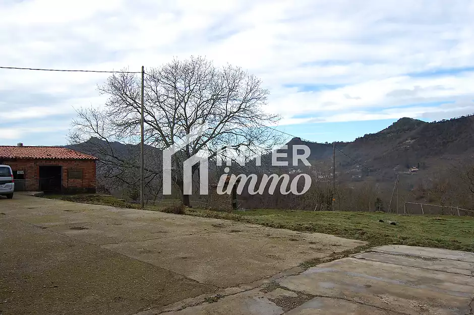 Magnifique domaine d'&eacute;levage et forestier &agrave; Vidr&agrave;, &agrave; 3,5 km du village, accessible par une route gou - photo 14 sur 24
