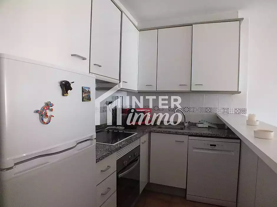Apartamento soleado con terraza y plaza de aparcamiento en Santa Margarita. - foto 8 de 14