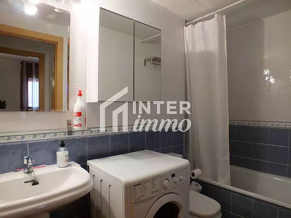 Apartamento soleado con terraza y plaza de aparcamiento en Santa Margarita. - foto 11 de 14