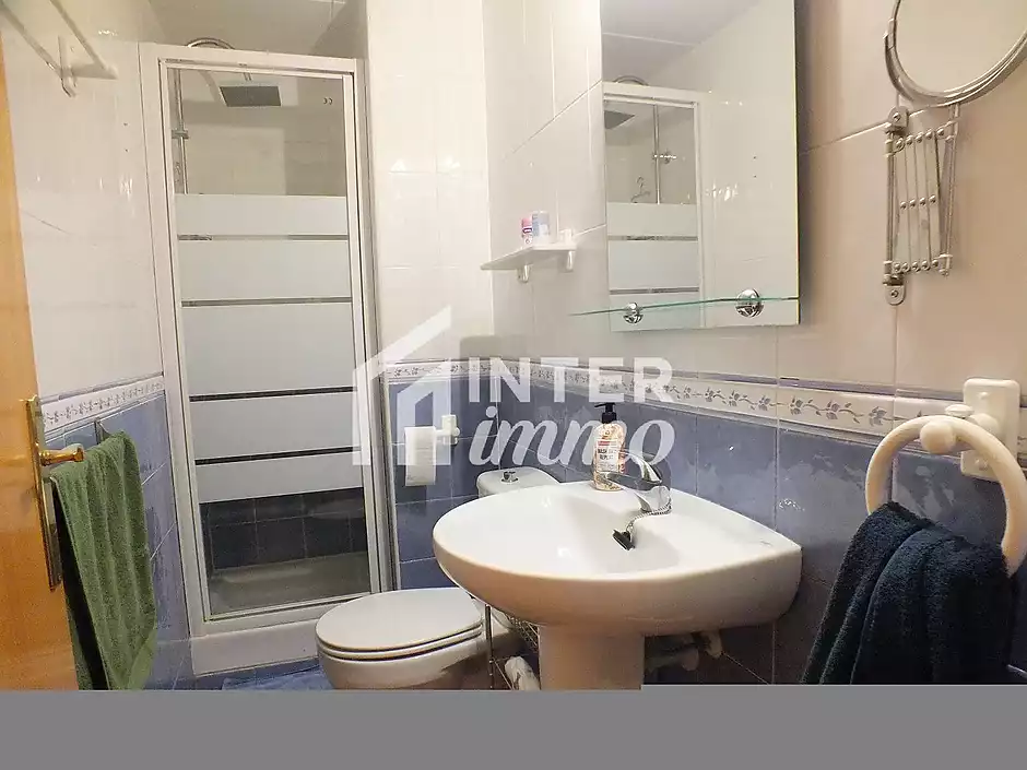 Apartamento soleado con terraza y plaza de aparcamiento en Santa Margarita. - foto 12 de 14