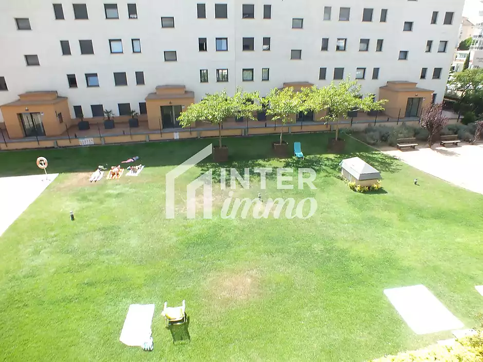 Exclusiu baix amb llic&egrave;ncia tur&iacute;stica, p&agrave;rquing i acc&eacute;s directe a la platja &ndash; El Salatar, Roses - foto 2 de 37