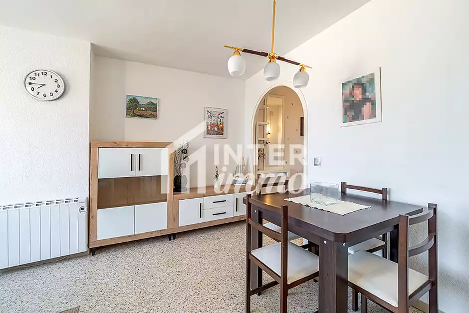 Apartament idealment situat a primera l&iacute;nia de mar a Empuriabrava - foto 4 de 13