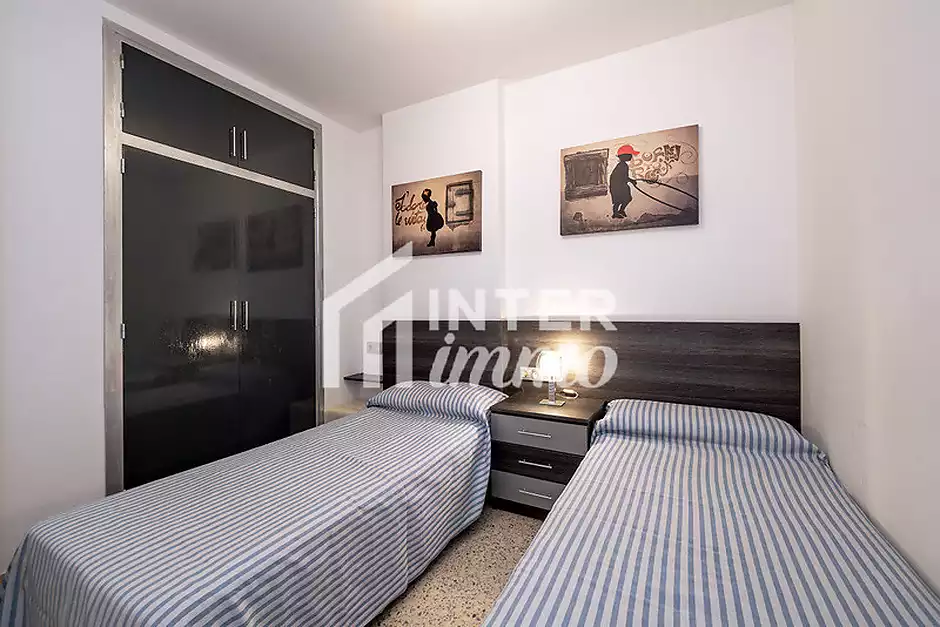 Apartament idealment situat a primera l&iacute;nia de mar a Empuriabrava - foto 11 de 13
