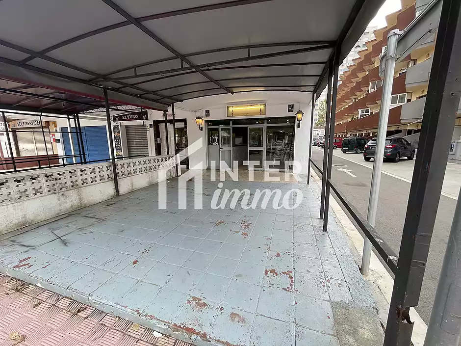 LOCAL COMERCIAL EN ZONA MOLT C&Egrave;NTRICA - foto 14 de 14