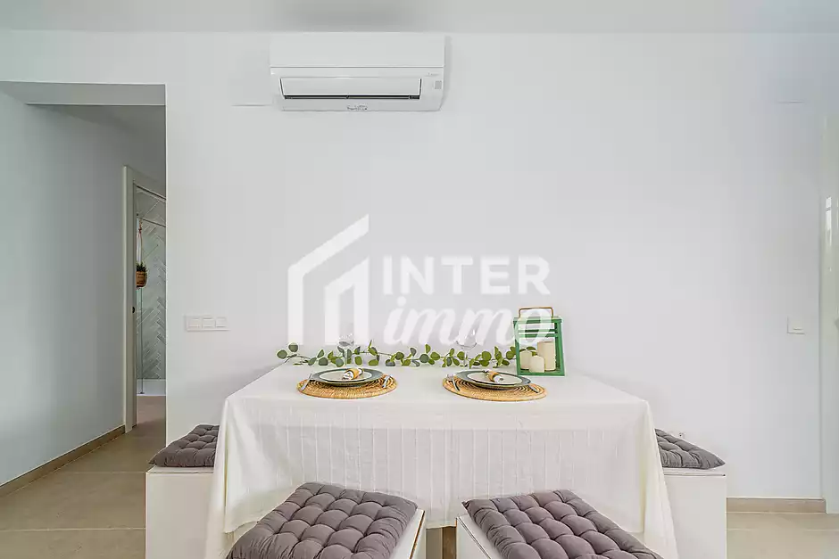 Apartament renovat a Roses, a nom&eacute;s 30 metres de la platja - foto 6 de 26
