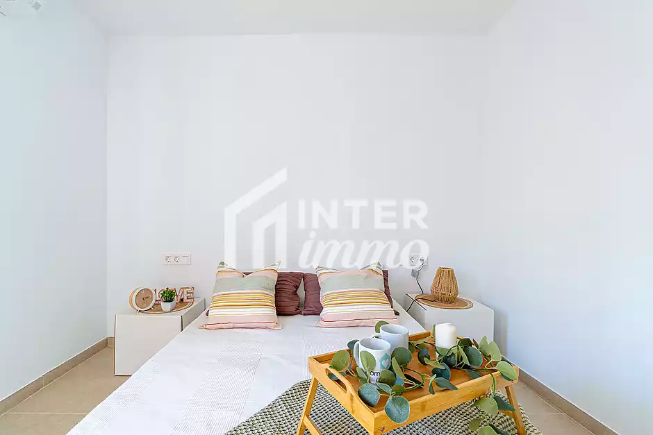 Apartament renovat a Roses, a nom&eacute;s 30 metres de la platja - foto 18 de 26