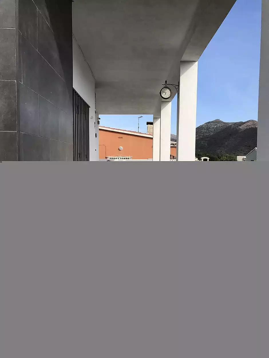 Encantadora Casa Renovada a Urbanitzaci&oacute; Tranquil&middot;la de Roses - foto 8 de 37
