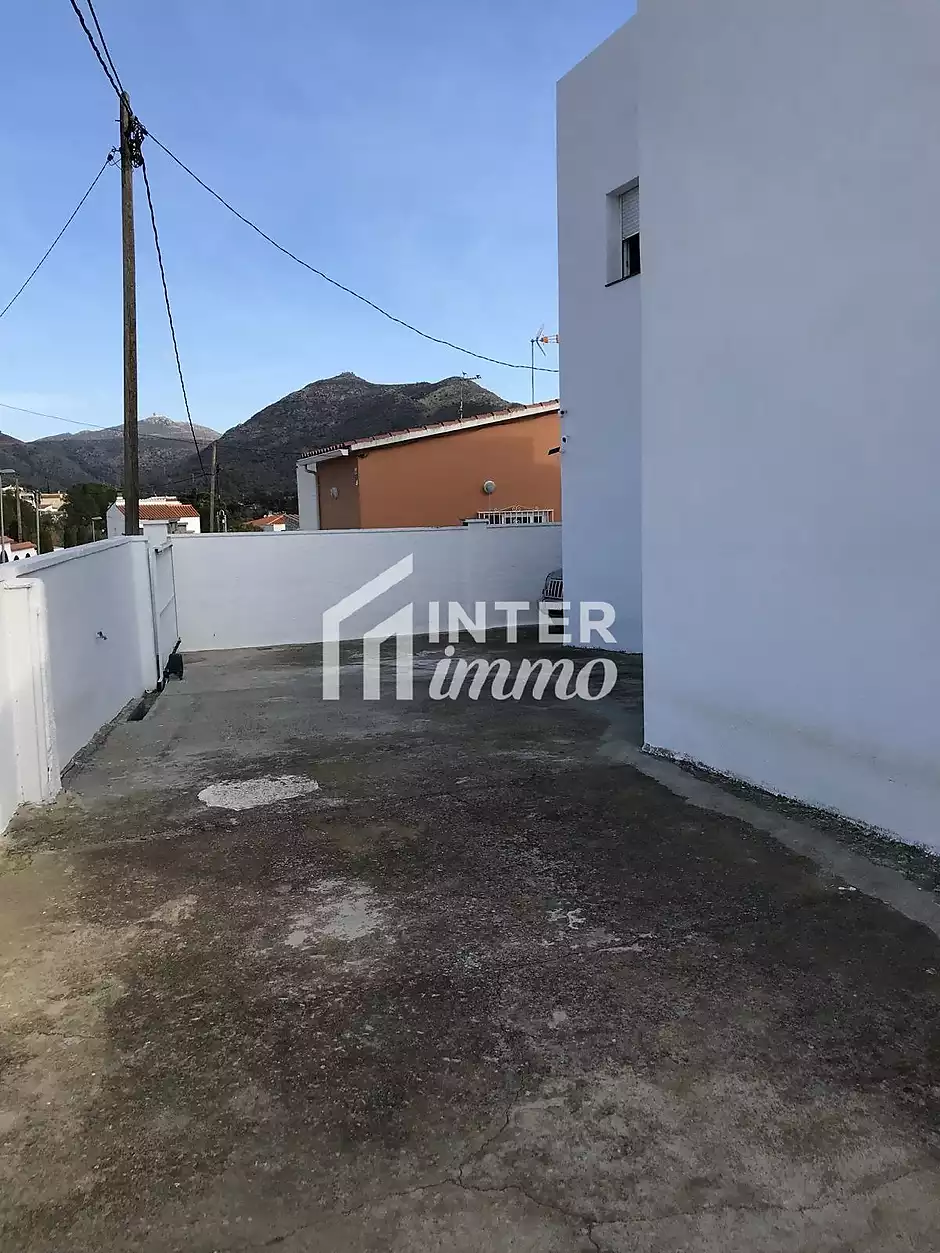 Encantadora Casa Renovada a Urbanitzaci&oacute; Tranquil&middot;la de Roses - foto 10 de 37