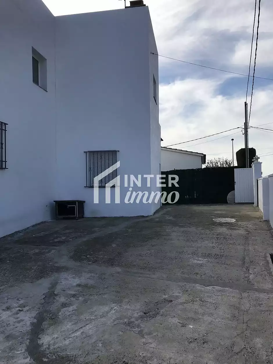 Encantadora Casa Renovada a Urbanitzaci&oacute; Tranquil&middot;la de Roses - foto 11 de 37
