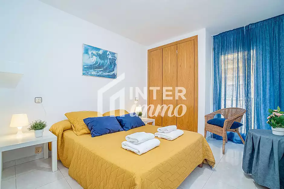 GRAN RESERVA Encantador apartament a nom&eacute;s 50 metres de la platja, amb piscines i jardins comunitari - foto 11 de 35