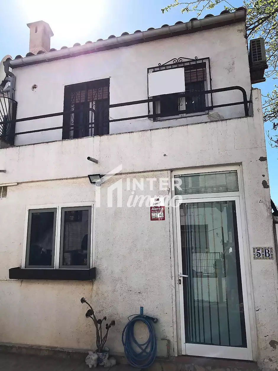 Casa a reformar completament a Empuriabrava - foto 7 de 22