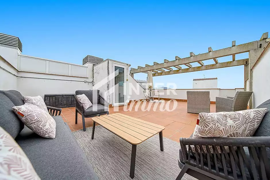 Àtic de 61 m², amb 60 m² de terrasses-so, LLICÉNCIA TURISTIC. - foto 3 de 51