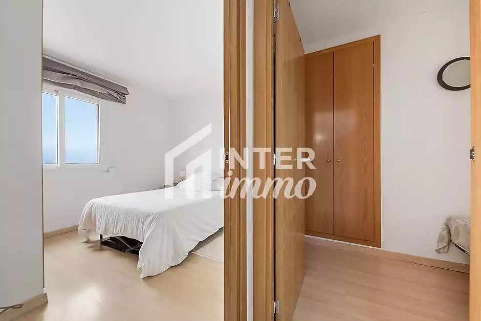 Àtic de 61 m², amb 60 m² de terrasses-so, LLICÉNCIA TURISTIC. - foto 24 de 51