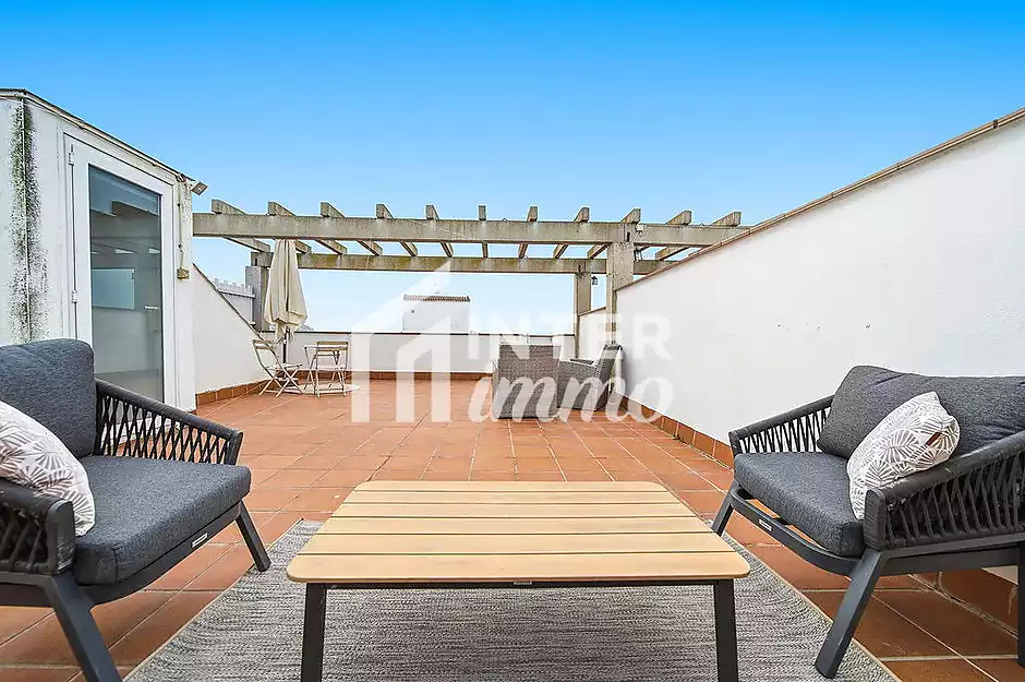 Àtic de 61 m², amb 60 m² de terrasses-so, LLICÉNCIA TURISTIC. - foto 28 de 51