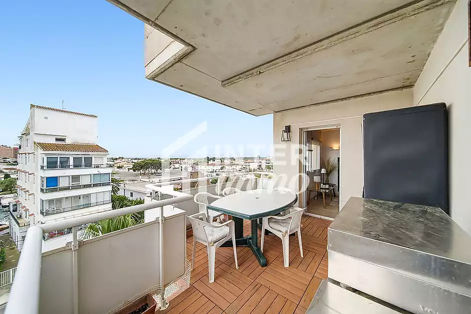 Àtic de 61 m², amb 60 m² de terrasses-so, LLICÉNCIA TURISTIC. - foto 39 de 51