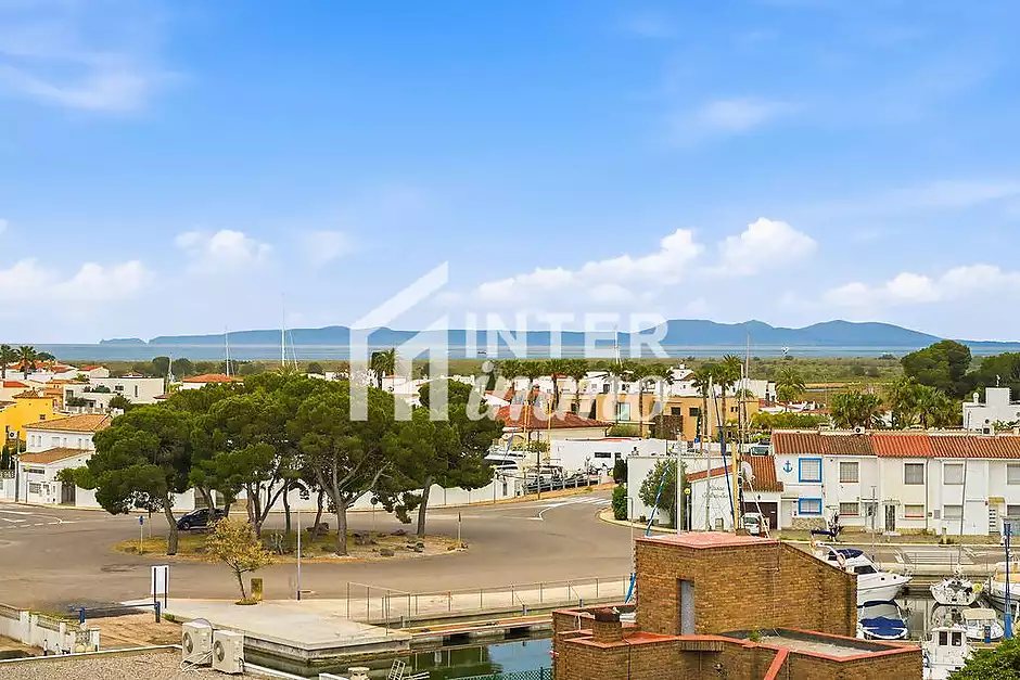Àtic de 61 m², amb 60 m² de terrasses-so, LLICÉNCIA TURISTIC. - foto 51 de 51