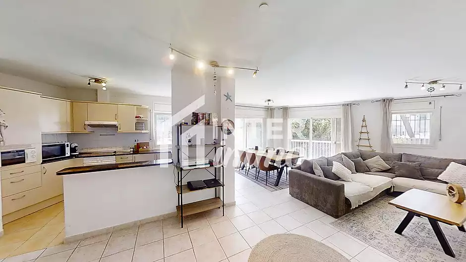 Pis de 3 habitacions amb estima comunitari - foto 5 de 21