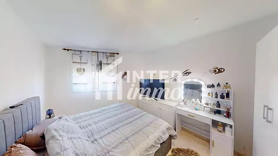 Pis de 3 habitacions amb estima comunitari - foto 7 de 21
