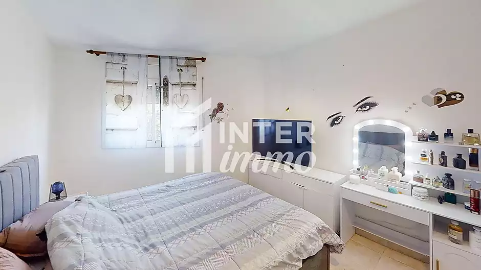 Pis de 3 habitacions amb estima comunitari - foto 12 de 21