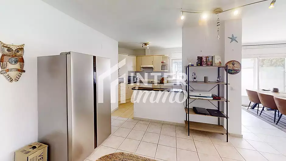 Pis de 3 habitacions amb estima comunitari - foto 18 de 21