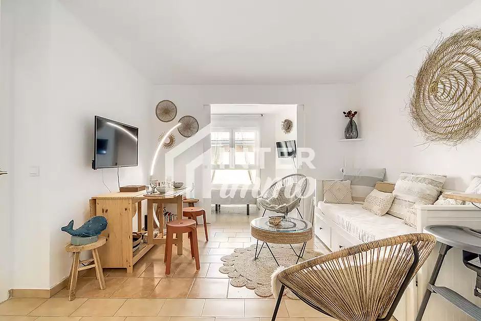 Bright 2-bedroom apartment near the beach in Roses – Riera de la Cuana area - photo 2 of 22