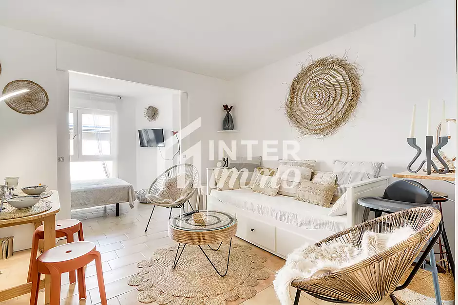 Bright 2-bedroom apartment near the beach in Roses – Riera de la Cuana area - photo 3 of 22
