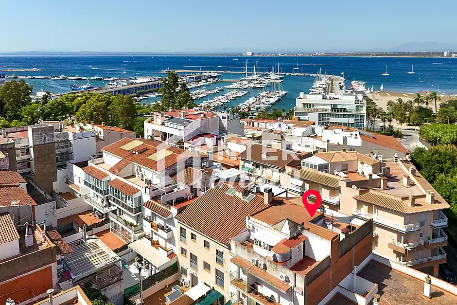 Bright 2-bedroom apartment near the beach in Roses – Riera de la Cuana area - photo 22 of 22