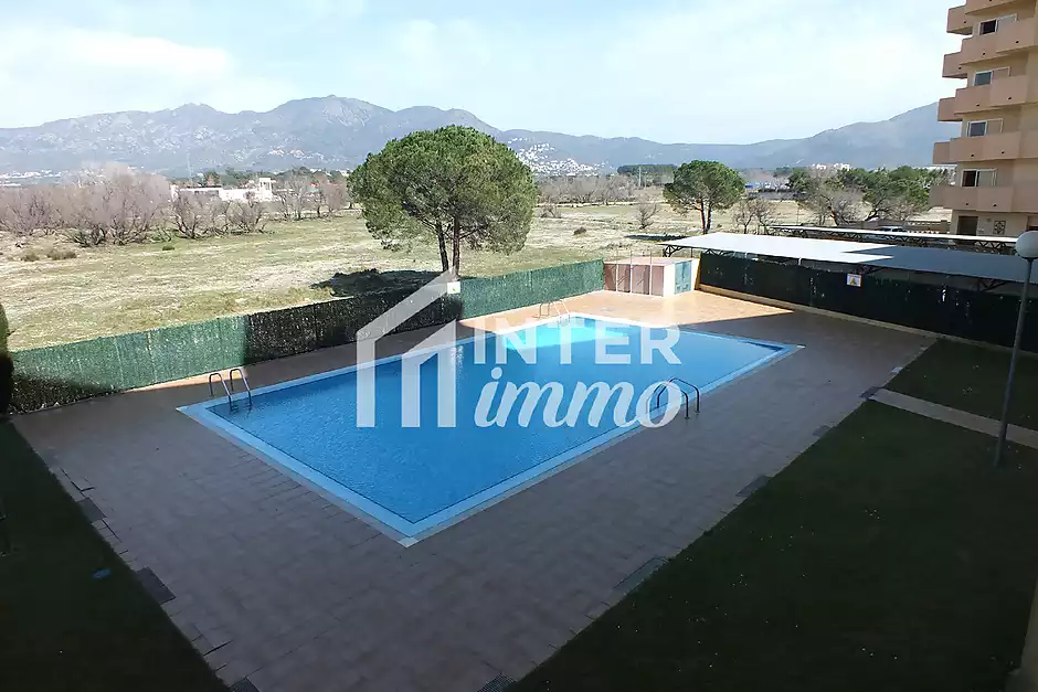Apartamento soleado con terraza y plaza de aparcamiento en Santa Margarita. - foto 5 de 14