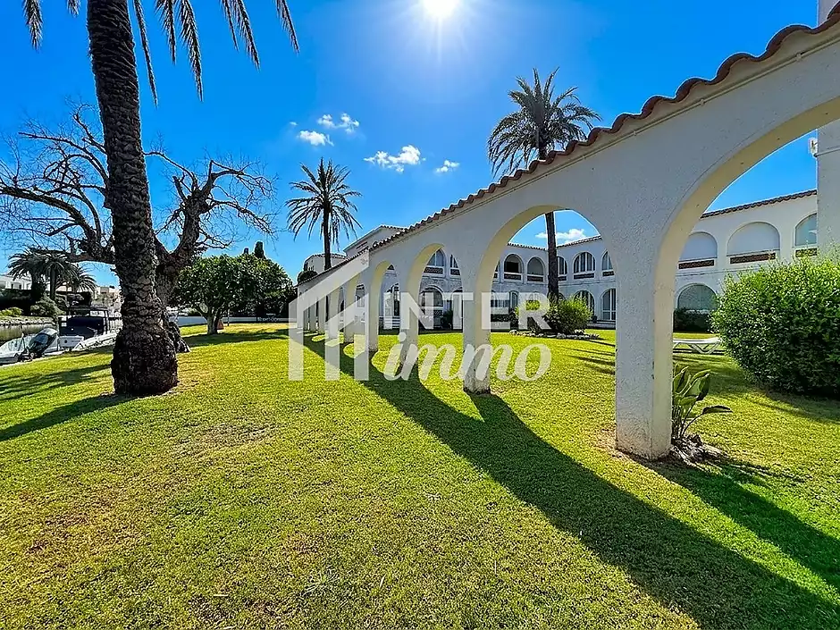 3-room apartment with tourist license - photo 4 of 24