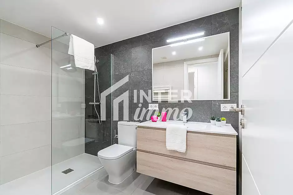 GRAN RESERVA Magnifique appartement rénové avec licence touristique, proche de la plage et avec pisc - photo 15 sur 34