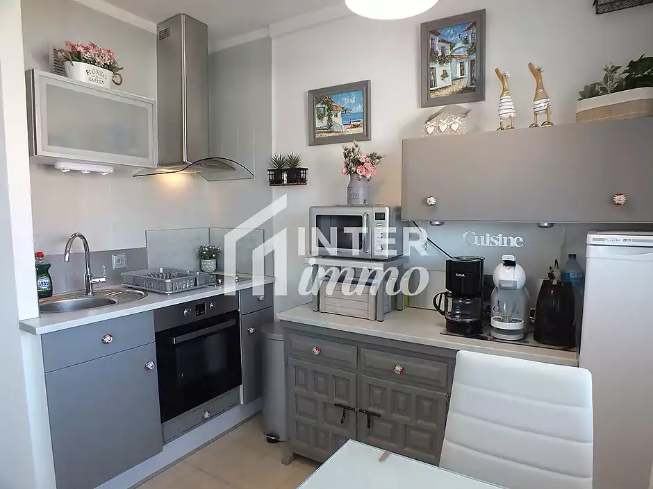 Bonic apartament amb pàrquing privat - foto 5 de 18